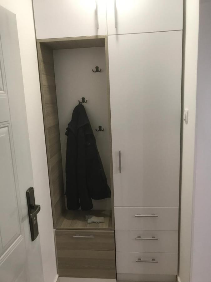 Apartman Kristina Free Parking Novi Sad Ngoại thất bức ảnh