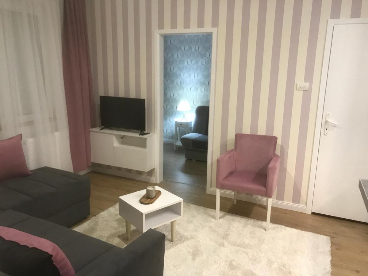 Apartman Kristina Free Parking Novi Sad Ngoại thất bức ảnh