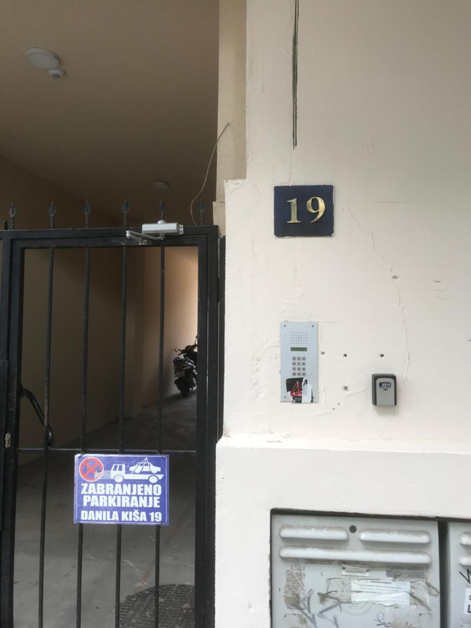 Apartman Kristina Free Parking Novi Sad Ngoại thất bức ảnh